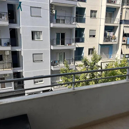 Comy Near Lungomare アパート Vlorë